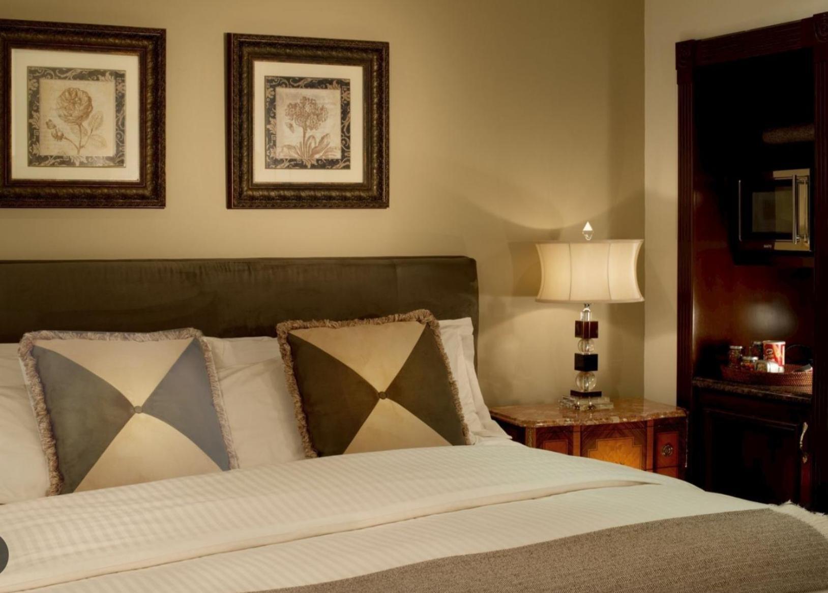 סארי Empress Madani Palace Hotel מראה חיצוני תמונה