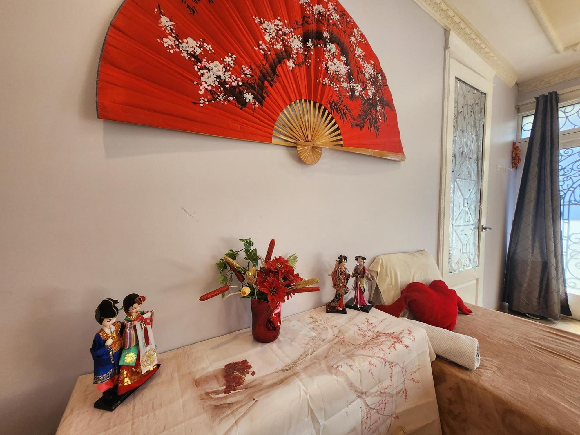 סארי Empress Madani Palace Hotel מראה חיצוני תמונה