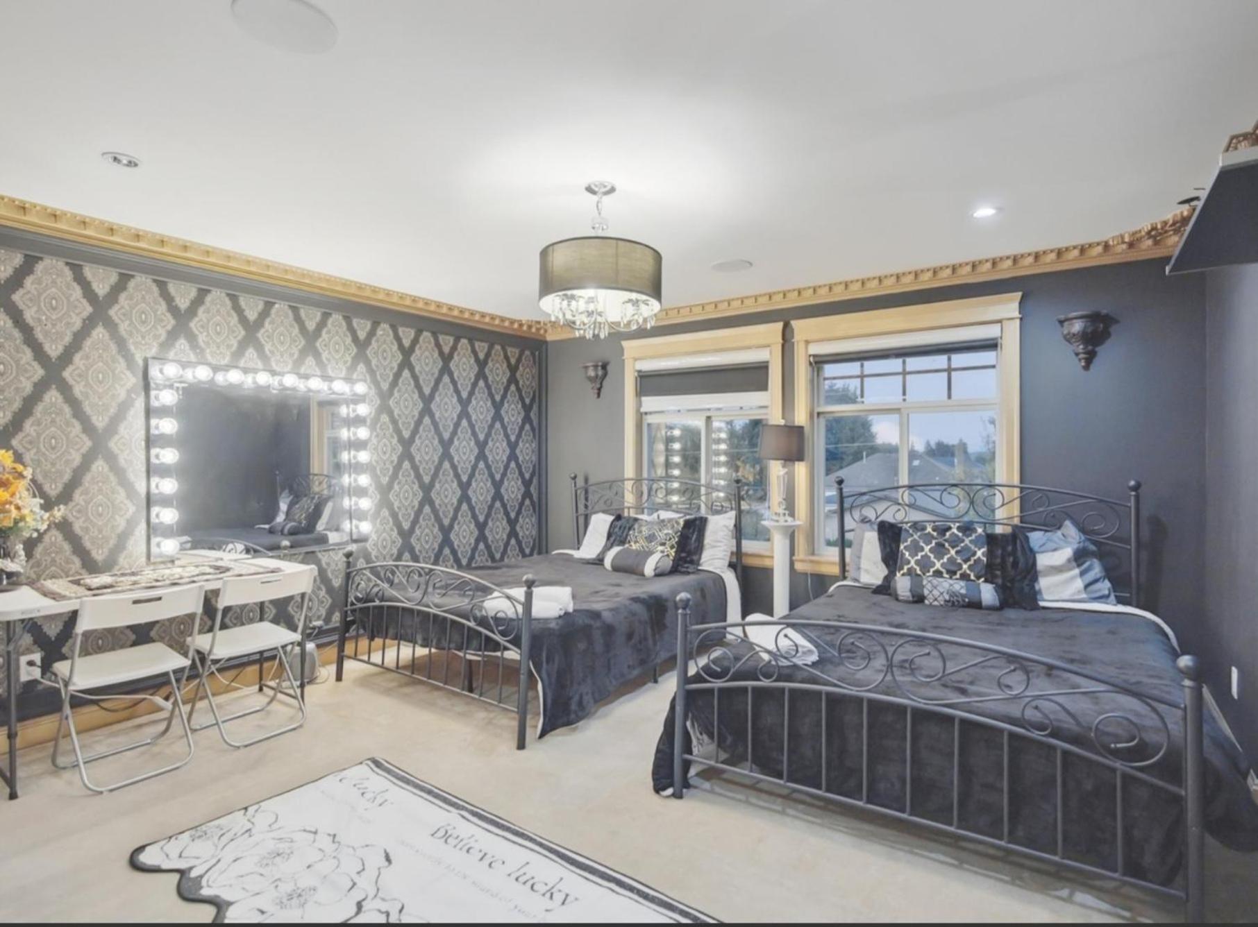 סארי Empress Madani Palace Hotel מראה חיצוני תמונה